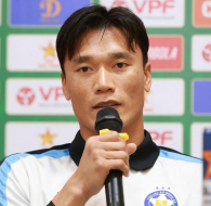 Bùi Tiến Dũng đối đầu Công Phượng, Đà Nẵng - Bình Phước nóng trước play-off dự V-League