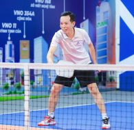 Dùng vợt Pickleball như thế nào là chất lượng? Hướng dẫn chi tiết cho người mới & người chơi lâu năm