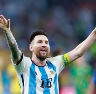 Lionel Messi cùng đế chế bóng đá thế giới